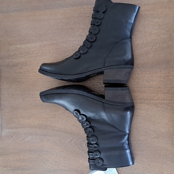 Spring Step Garibaldi Bootie - Color: Black - Size: EUR 40 (US 9) - Picture 8 of 10